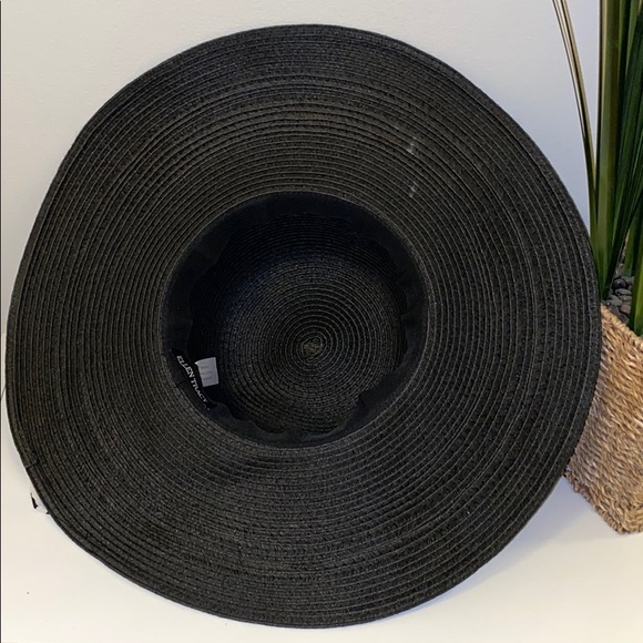 Black Ellen Tracy sun hat with accent scarf 👒 - Picture 4 of 10